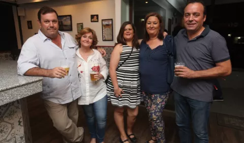 Coctel por inauguración de amena taberna