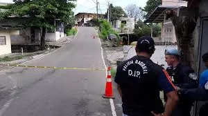 Asiático hiere a dos malhechores que querían robar en su local
