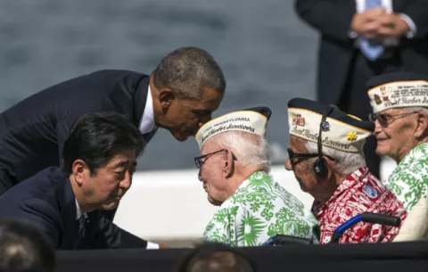 Obama afirma en Pearl Harbor que la unión con Japón nunca ha sido más fuerte