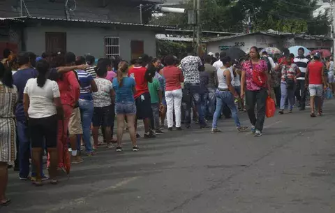 IMA suspende venta de jamones en último momento