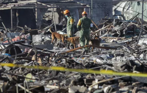 Explosiones ponen en evidencia falta de seguridad en mercados pirotécnicos