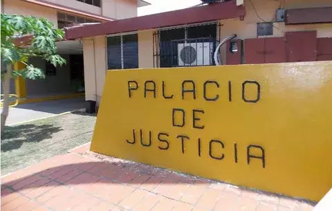 Panameño es capturado en El Salvador
