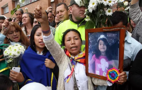 Imputan cargos por encubrimiento a hermanos del asesino de niña en Colombia