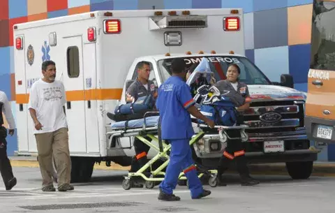 Explosión de gas sacude Alta Plaza Mall; confirman varios heridos 