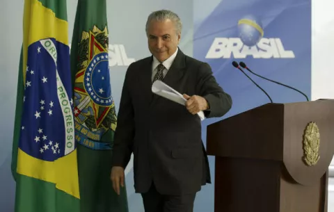 Hackers invaden página personal en internet del presidente brasileño