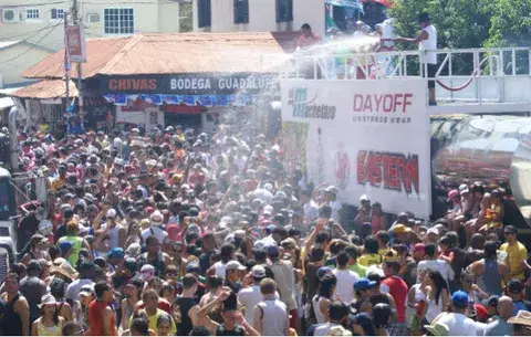 Expectativa por fiestas de fin de año en Las Tablas