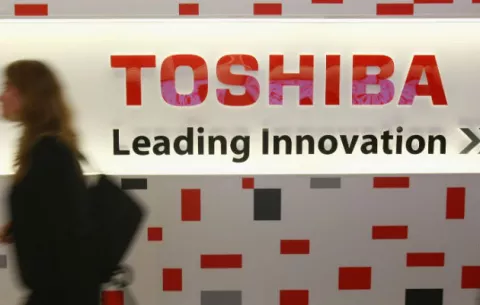 Toshiba escindirá su negocio de memorias flash el 31 de marzo