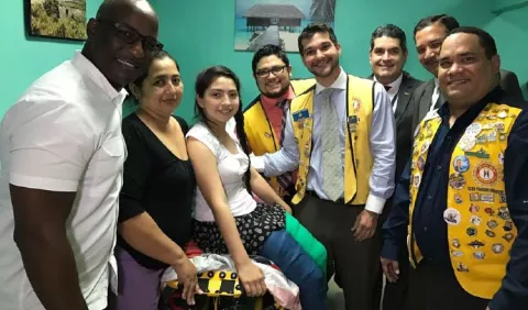 Club Activo 20-30 inaugura Pasitos Seguros