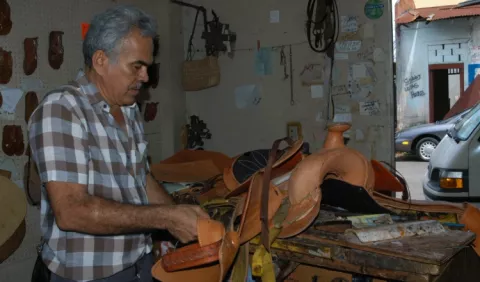 Emprendedores, abatidos  por la carencia  de apoyo