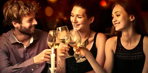 ¿Quien dijo que tomar licor no es saludable?