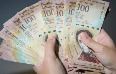 Nicolás Maduro anuncia que nuevos billetes entran en circulación hoy 