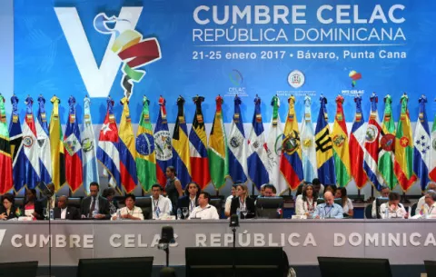 Celac destaca lazos extraregionales que excluyen a EE.UU.