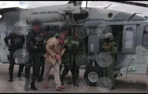 Extraditan a Joaquín "El Chapo" Guzmán a Estados Unidos