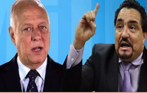 "Pon hora, fecha y lugar, si eres tan bravo", Weeden a Cigarruista