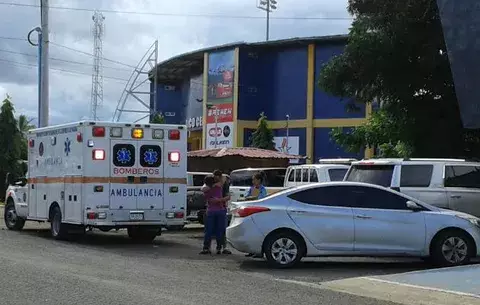 Déficit de paramédicos limita operación de ambulancias en Herrera