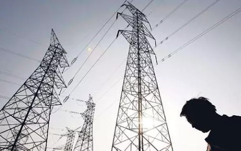 Aumenta la tarifa eléctrica para panameños de clase media 
