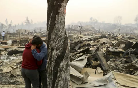 Gobierno chileno afirma que hay personas que están provocando los incendios