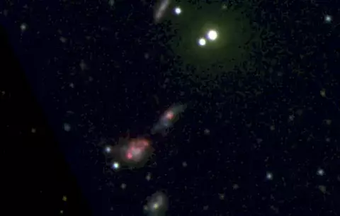 Astrónomos localizan siete grupos de galaxias enanas