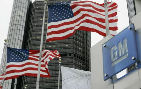 Trump quiere crear empleos para EEUU antes de reunirse con GM, Ford y Fiat