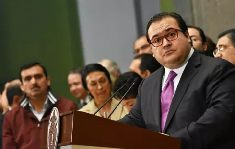 Suministraban agua en lugar de quimio a niños 