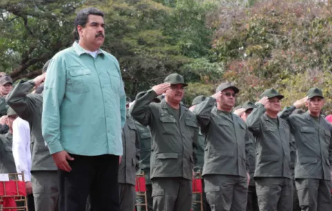 Casi 500,000 personas participarán en ejercicio militar ordenado por Maduro