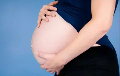 Suministro de micronutrientes a embarazadas mejora función cerebral de niños