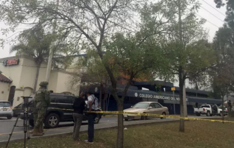 Estudiante abre fuego en una escuela de Monterrey
