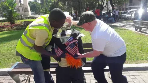 Esta fue la calurosa bienvenida a Donald Trump en el trópico panameño