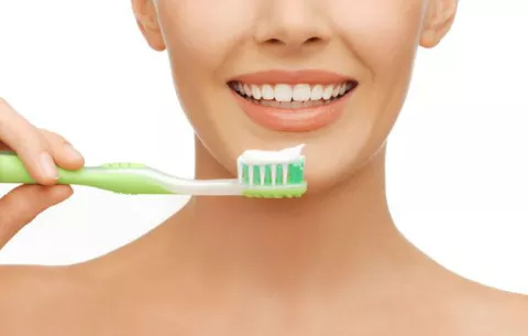 Pastas dentales y chicles podrían causar cáncer