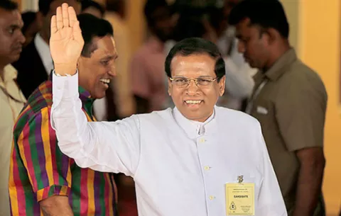 Detienen a astrólogo por predecir la muerte del presidente de Sri Lanka