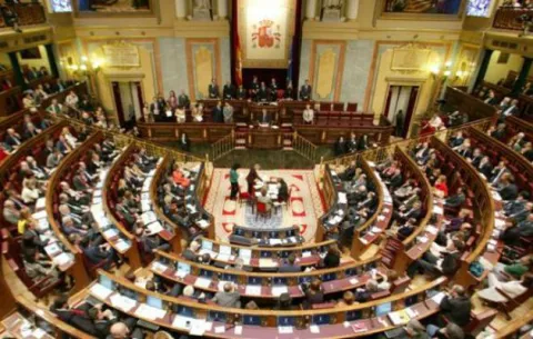 Senado chileno aprueba idea de legislar el aborto en tres causales