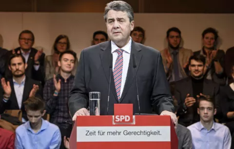 Berlín afirma defenderá a ciudadanos del veto de Trump en coordinación con UE