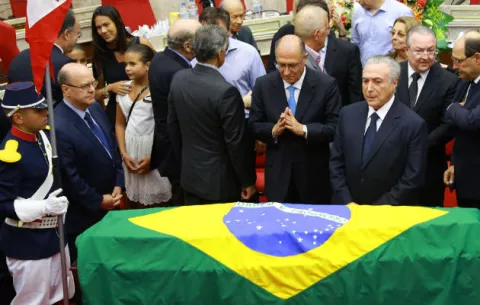 Temer elogia la "competencia moral" de juez de Supremo fallecido en accidente