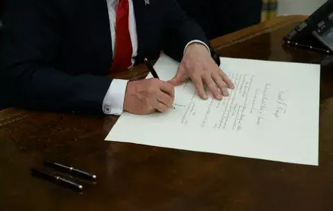 Preocupan las primeras medidas de D. Trump