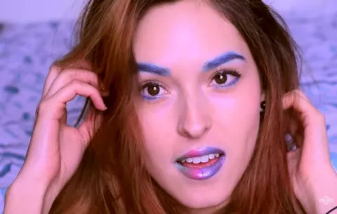 Cejas de colores y labios arcoiris, las tendencias del 2017