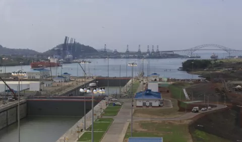 Suspendido servicio de trasbordo del ferry hacia la Costa Abajo  