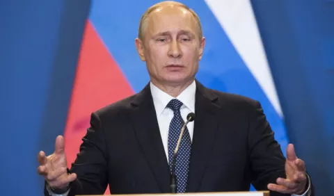 Vladimir Putin se queda sin rival 