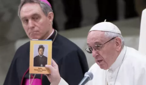 Papa acepta corrupción en el Estado vaticano