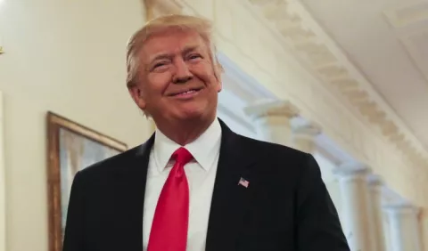 Donald Trump  aumentará  gasto en Defensa