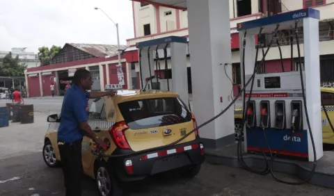 Advierten de nuevas alzas en precio del combustible 