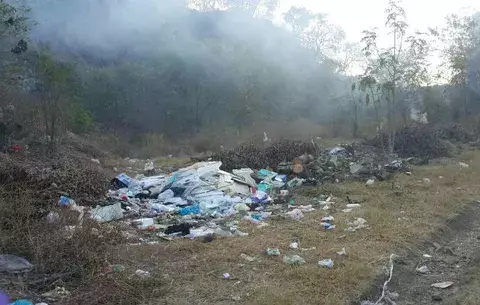 Detectan varios vertederos de basura clandestinos en Santiago 