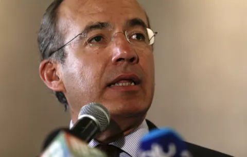 Expresidente mexicano Calderón denuncia que le prohíben ingresar en Cuba