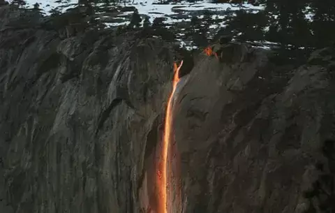 "Cascada de fuego", gran atracción en el Parque Yosemite 