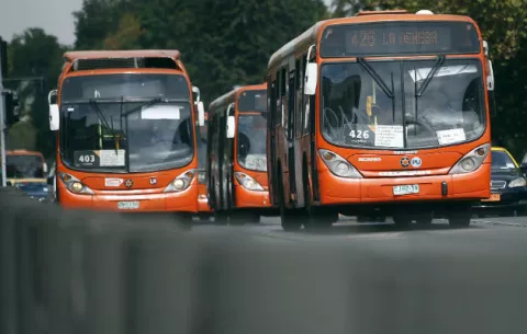 Transantiago, diez años de luces y sombras de una revolución urbana