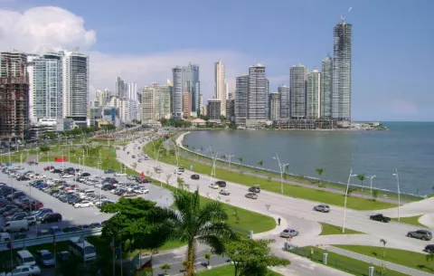 Experto advierte que la economía de Panamá crecerá solo 4,8%
