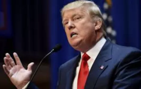 Trump presume de reducir la deuda pública 