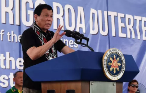 Gaviria pide a Duterte no repetir sus errores en la lucha contra las drogas