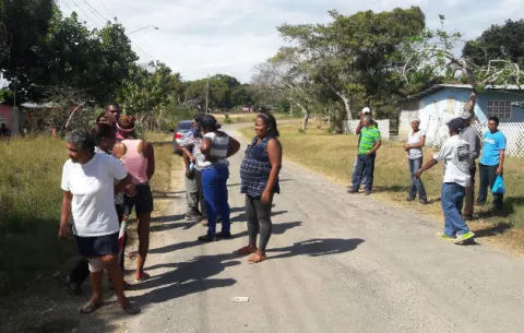 Exigen mejores carreteras y suministro de agua potable en Antón