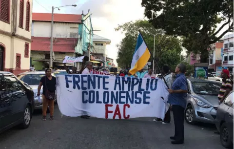 Coordinadora colonense realiza marcha contra la corrupción