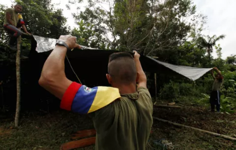 Menor que escapó de las Farc asegura que guerrilla lo retenía con mentiras